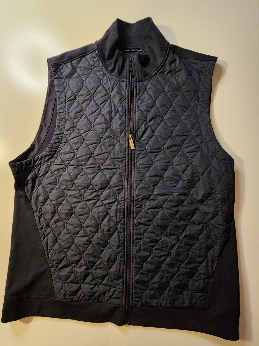 Perry Ellis Black Quilted Sleeveless Vest with Zip